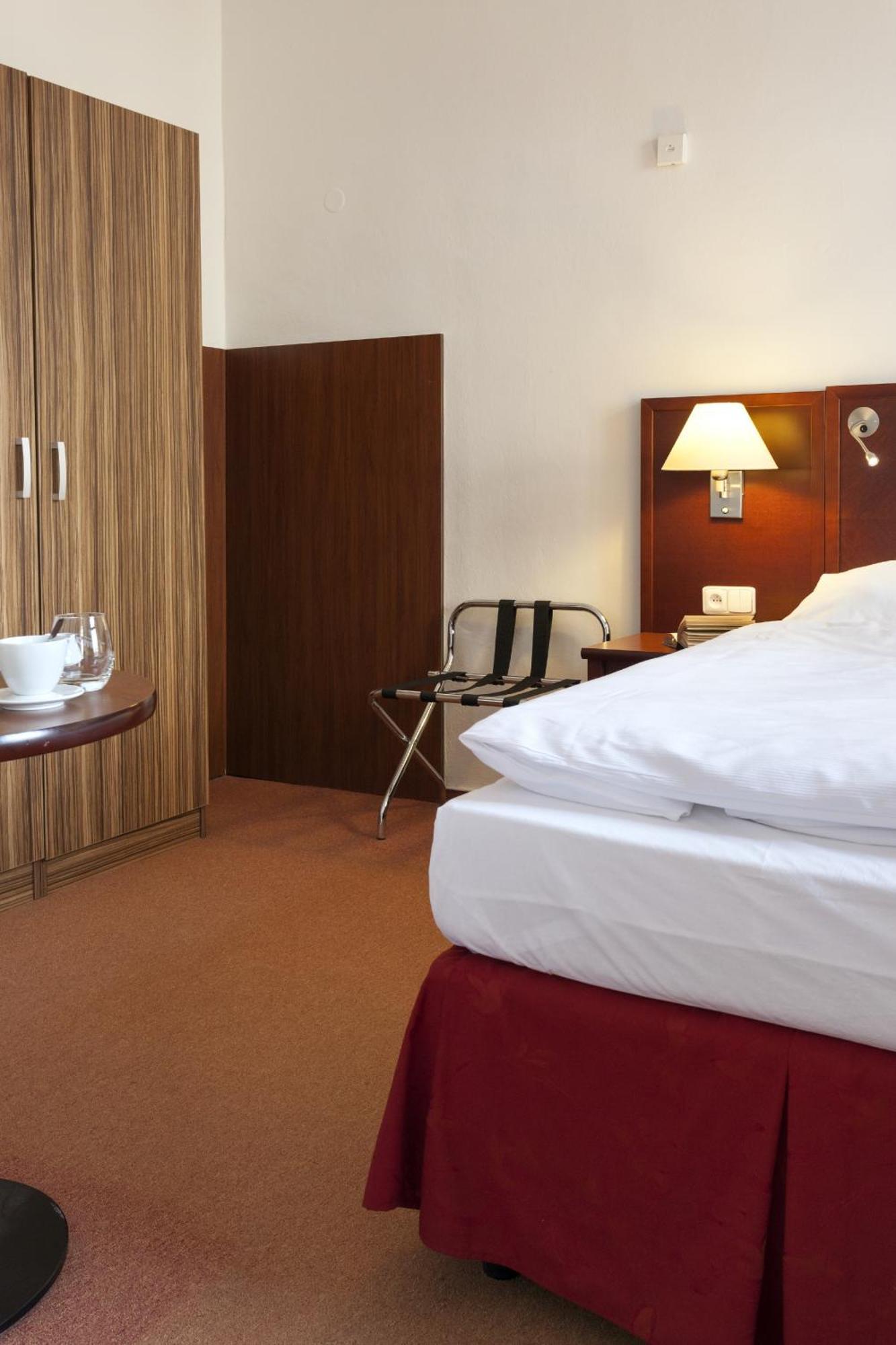 B&B Hotel Praha Nový Jičín Szoba fotó